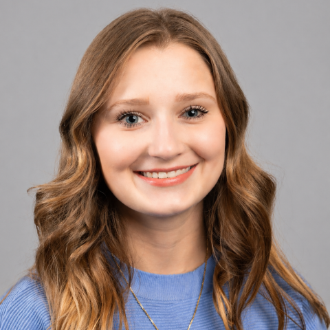 Olivia Falcone Headshot